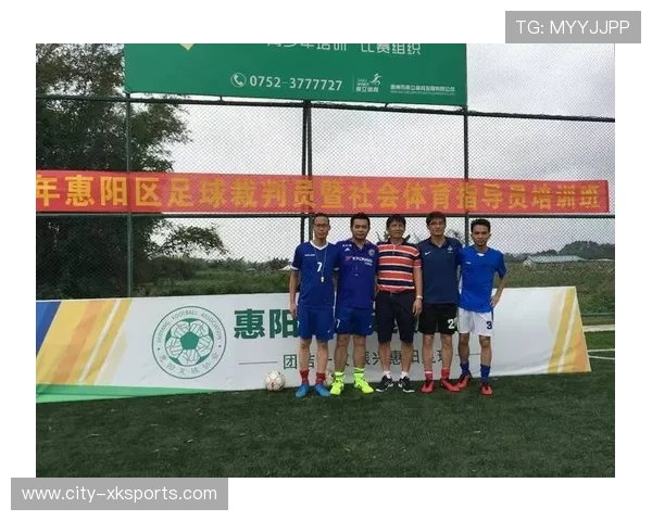 足球裁判在基层推广中建立在线案例库与导师制并行培养体系,足球裁判理论知识 足球裁判在基层推广中建立在线案例库与导师制并行培养体系,足球裁判理论知识